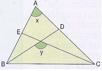 69) Calcule a medida de cada um dos ângulos internos do triângulo a seguir. TEXTO XVI As questões de números 72 a 75 são do tipo C.