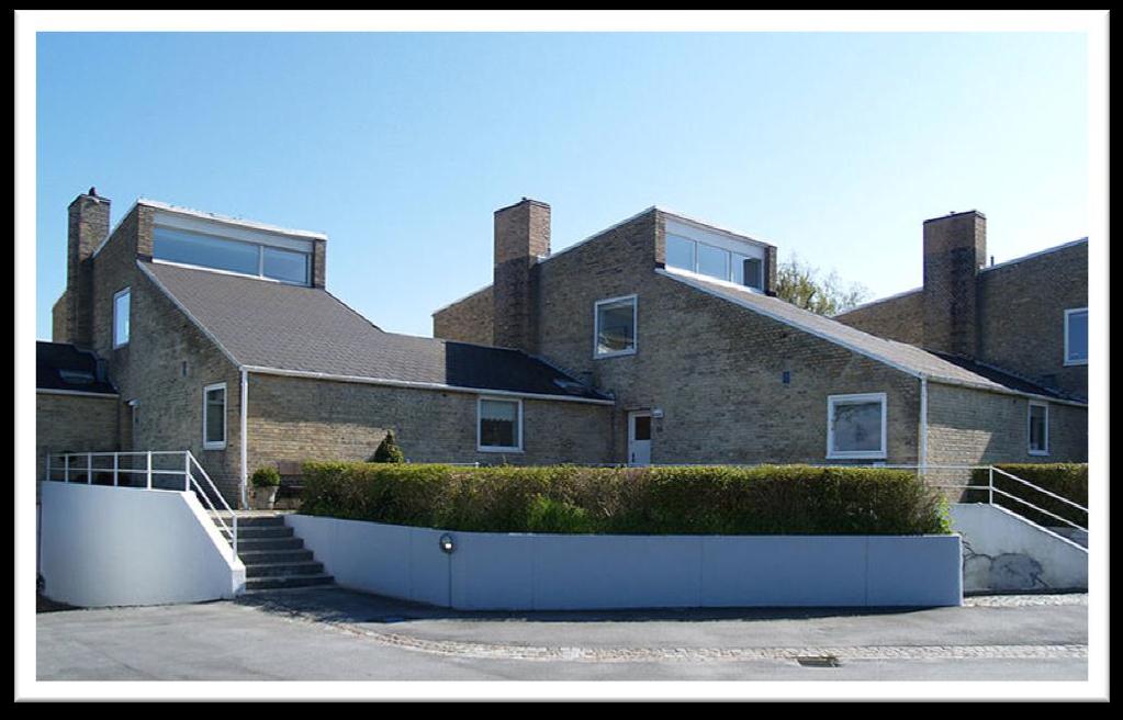 Fig.3 Tetos inclinados, uso de tijolos e materiais escuros na típica arquitetura escandinava de Arne Jacobsen.