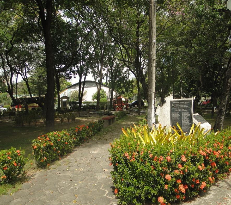 Tractor Square, Agricultural Sciences Center (UFC) Vista do