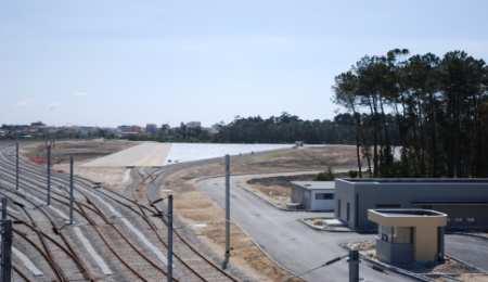 Granéis Pólo de Líquidos: Líquidos: Cacia Plataforma Multimodal destinada a: - Operadores Portuários e