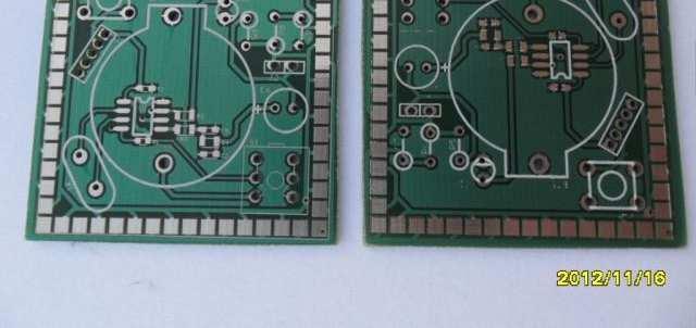 eletrônico, microcontrolado, com o mesmo