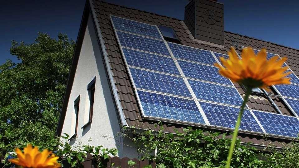 MONITORAMENTE SOLAR PROPOSTA DE VALOR» Monitorar e gerenciar ativos instalados (propriedade da concessionária, de terceiros, do consumidor)» Fornecer medição precisa para apuração de receita»