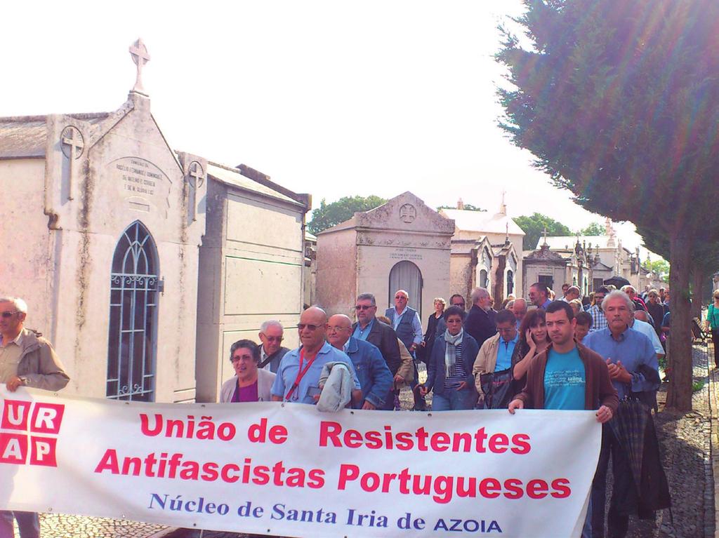 URAP URAP homenageou tarrafalistas Exemplos perenes para os combates do presente e do futuro O campo era um «rectângulo de arame farpado, exteriormente contornado por uma vala de quatro metros de