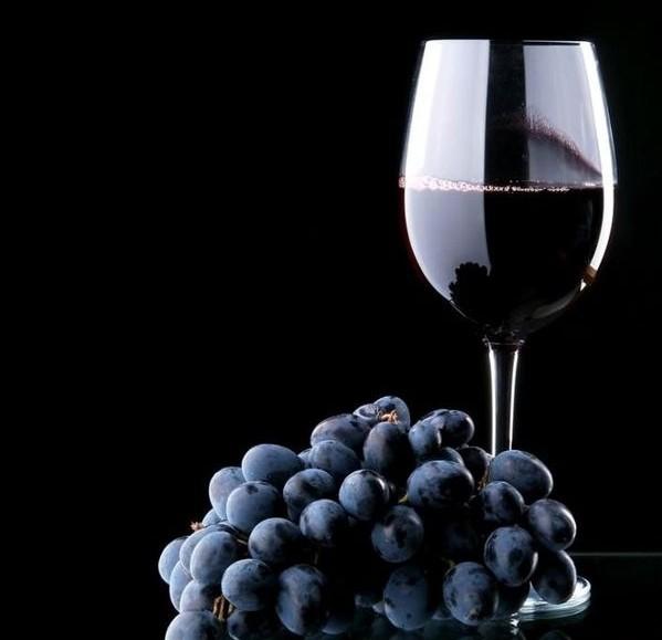 Como fazer para servir degustar melhor seu vinho e Respeite a ordem: acredite, há uma ordem pra se saborear os vinhos.