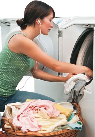 16 Através da Máquina de Lavar Roupa A máquina de lavar roupa representa de 2% a 5% da sua conta de energia.