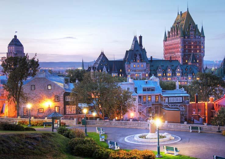 25 QUEBEC Com forte influência francesa é a cidade mais antiga da América do Norte e a capital da Província de Quebec.