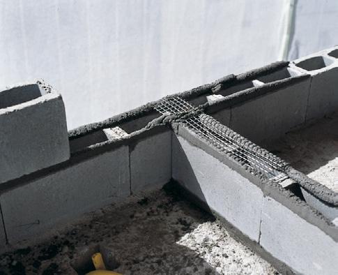 São recomendadas para que sejam evitadas fissuras nas ligações entre a estrutura e a alvenaria e também para amarração entre alvenarias.