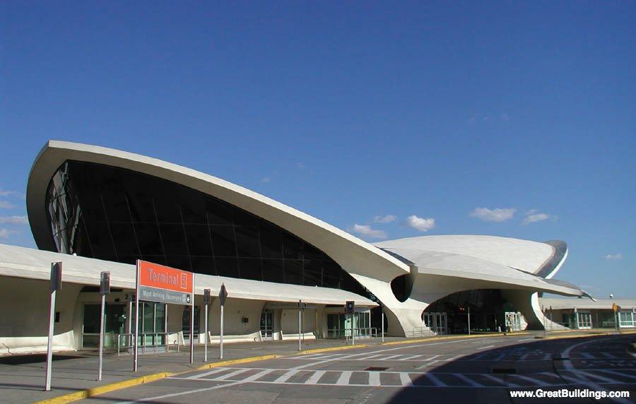 TERMINAL DA TWA, AEROPORTO JFK, NY SAARINEN (1956-62): -