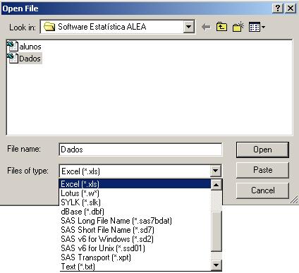24 Software Estatístico-Uma introdução a alguns aplicativos, numa abordagem inicial dos dados 24 output num único menu fixo, disponível na parte esquerda do écran.
