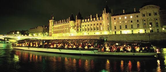 JANTAR CRUZEIRO DE LUXO YACHT DE PARIS Yatch de Paris oferece com o famoso barco Don Juan um verdadeiro 400 concentrado de serviços a moda Todas noites às 19h00 Duração aproximada : 4h00