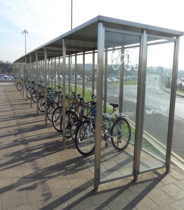 enfoque no entorno da malha ciclável e nas paragens de transporte coletivo rodoviário, de forma a promover a integração com o último (Bike&Ride).