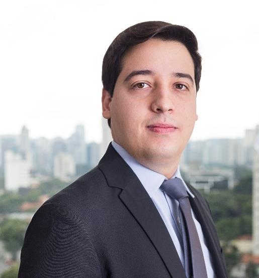 Gustavo Lepore Engenharia Civil pela Faculdade Fundação Santo André (FSA- FAENG). Atuou na área da construção civil, além do setor público durante três anos.