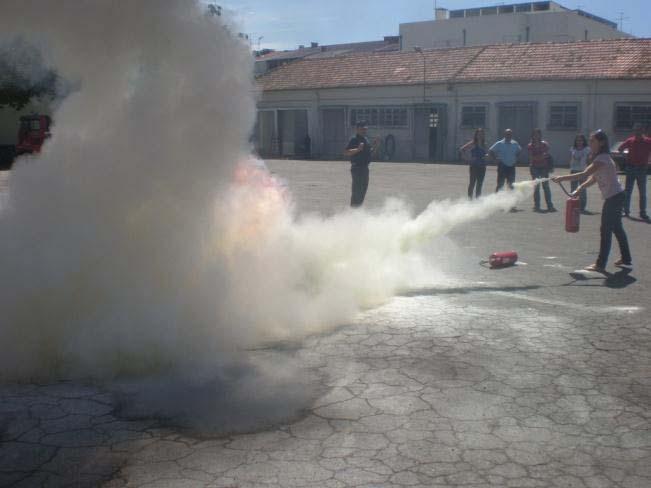 Formação e simulacros segundo a regulamentação portuguesa de segurança contra incêndios 3.