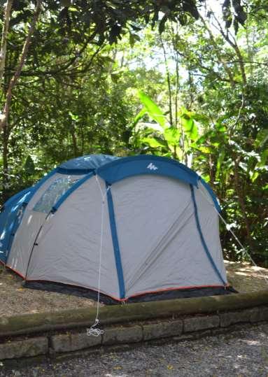 ATIVIDADES Camping Um espaço agradável para acampar em meio à floresta, com módulos que proporcionam contato com a natureza, sem perder a privacidade.