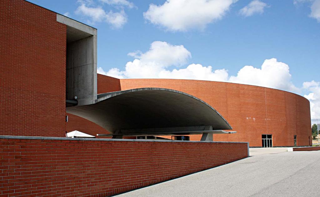 SÉRIE W OBRAS DE REFERÊNCIA 2 Casa da Música Rem Koolhaas Porto 2005 3 Pavilhão Multiusos de Gondomar Álvaro Siza Vieira 2008 P O R S E G, S I