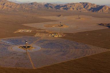 Mojave, Califórnia: 345 MW Solnova Solar