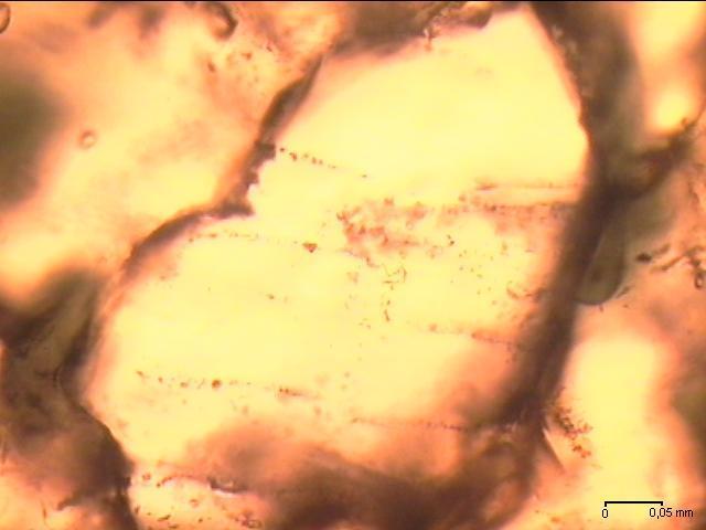 tardio do albitito uranífero, amostra 200907-22.
