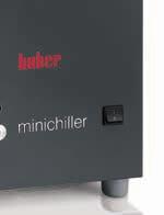 Chillers Minichiller Pequeno, robusto, custo efetivo e exterior em aço inox, o Minichiller é o menor Unichiller do mundo. Minichillers estão disponíveis com sistema de resfriamento a ar ou água.