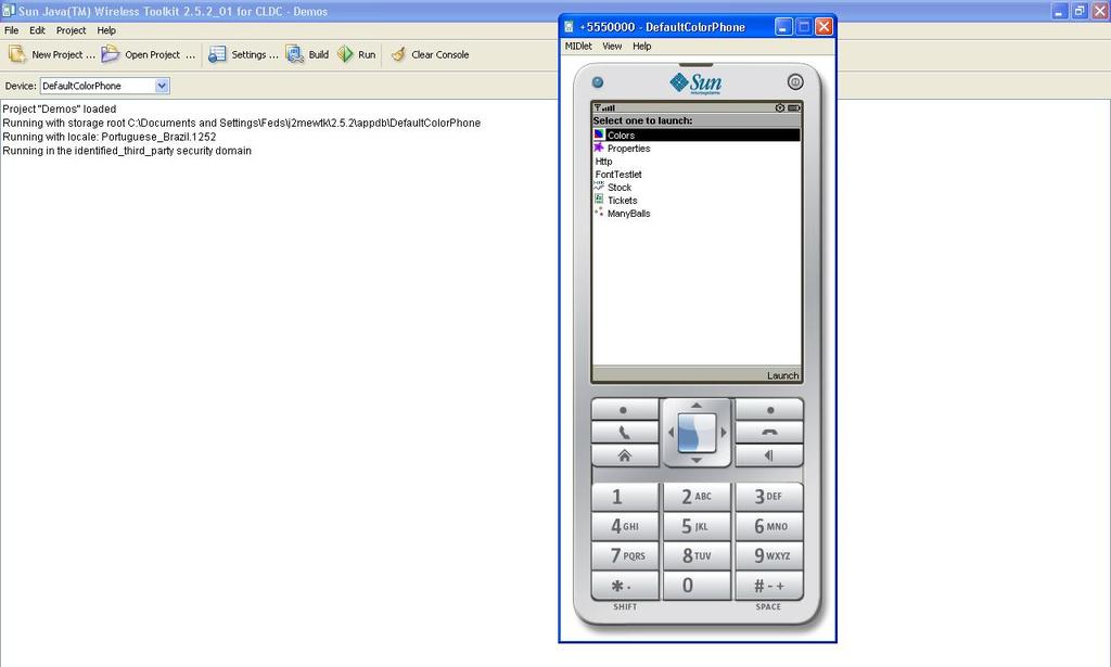 1.5 Wireless Toolkit A Sun Microsystems desenvolveu a ferramenta Wireless Toolkit para a simulação de aparelhos celulares no computador.