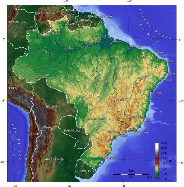 Características O relevo brasileiro Mapa Relevo brasileiro Predominam os planaltos de baixa altitude ( até 1200m ) e as depressões. O relevo brasileiro não possui grandes altitudes.