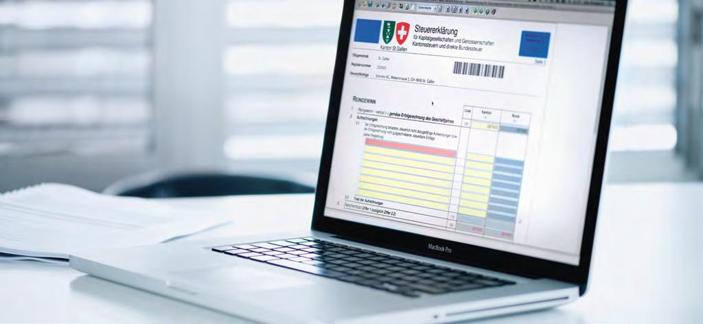 Atratividade fiscal Declaração do imposto de renda pela internet (foto de estúdio) SÓLIDA POSIÇÃO NA CONCORRÊNCIA TRIBUTÁRIA INTERNACIONAL O sistema tributário federalista da Suíça é um modelo de