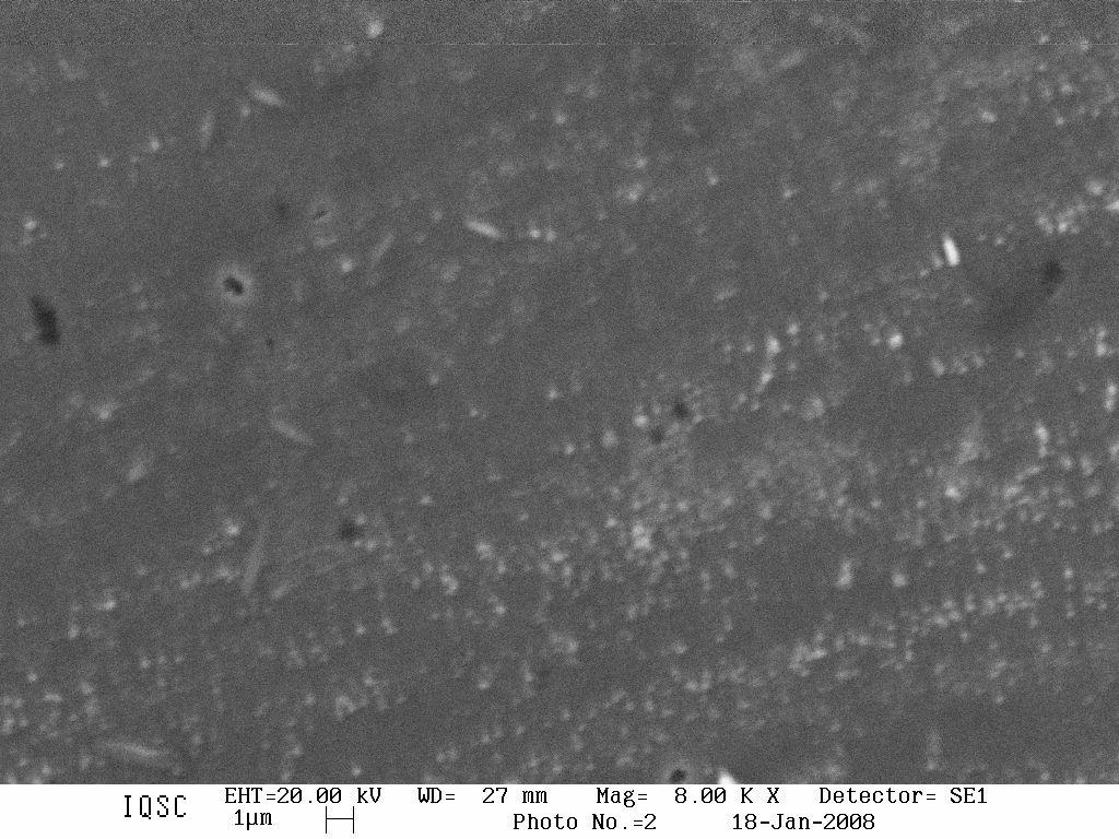 3- Depósitos do filme Cu-Zn obtidos de complexos gerados ex-situ e in-situ As Figuras 77-80 apresentam as micrografias dos depósitos obtidos dos filmes CuNi provenientes de complexos gerados ex-situ