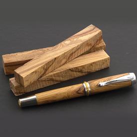 atividades Carpintaria Básica Com um carpinteiro profissional, aprenda a terminologia de uma marcenaria e fac a a sua proṕria