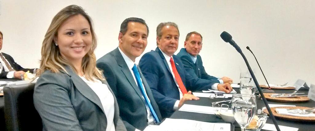 FIEG Lideranças participam de reunião do CAL\CNI Representando a Fieg e a sua regional em Anápolis, o empresário Wilson de Oliveira liderou a comitiva goiana que participou, no dia 20 último, de