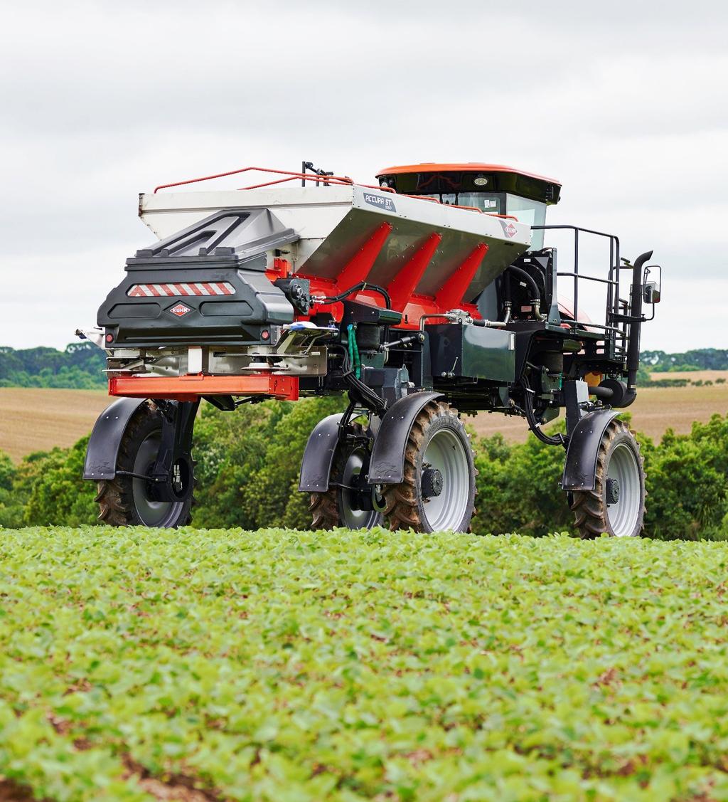 Distribuidor autopropelido para fertilizantes