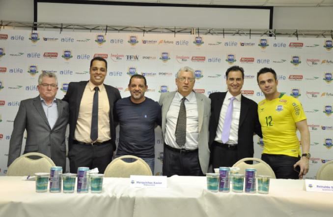 Com Falcão de embaixador, Futsal fecha três patrocínios POR DUDA LOPES A Confederação Brasileira de Futsal (CBFS) apresentou na segunda-feira (31) três novos patrocinadores: Magnus, I9Life e Implante
