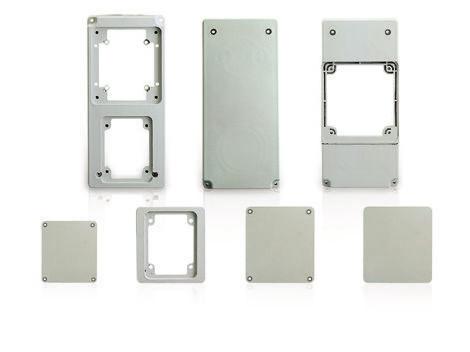 ACESSÓRIOS LINHA QUASAR PLACAS FUNCIONAIS Denominação Descrição QUA22 QUA05 QUA23 QUA0 Placa para abertura 65x65 pré-marcada para tomada 50x50 QUA02 pré-marcada para