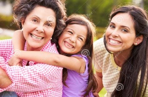 Dia da Avó NA SESSÃO Dica: Ofereça um Dia de Beleza avó, Mãe e Filha, um momento só delas.