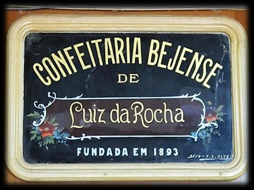 Café Luiz da Rocha O Café Luiz da Rocha (espaço 1), fundado em 1893, situa-se nas Portas de Mértola.