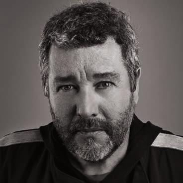 DESIGN PHILIPPE STARCK PARA UMA ARQUITETURA FLEXÍVEL A