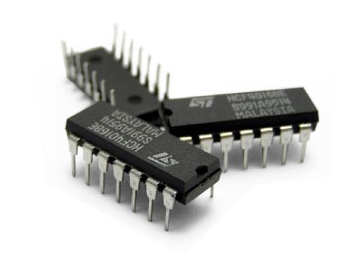 1959: Circuito Integrado Também conhecido como chip ou microchip Circuito eletrônico miniaturizado Hoje,
