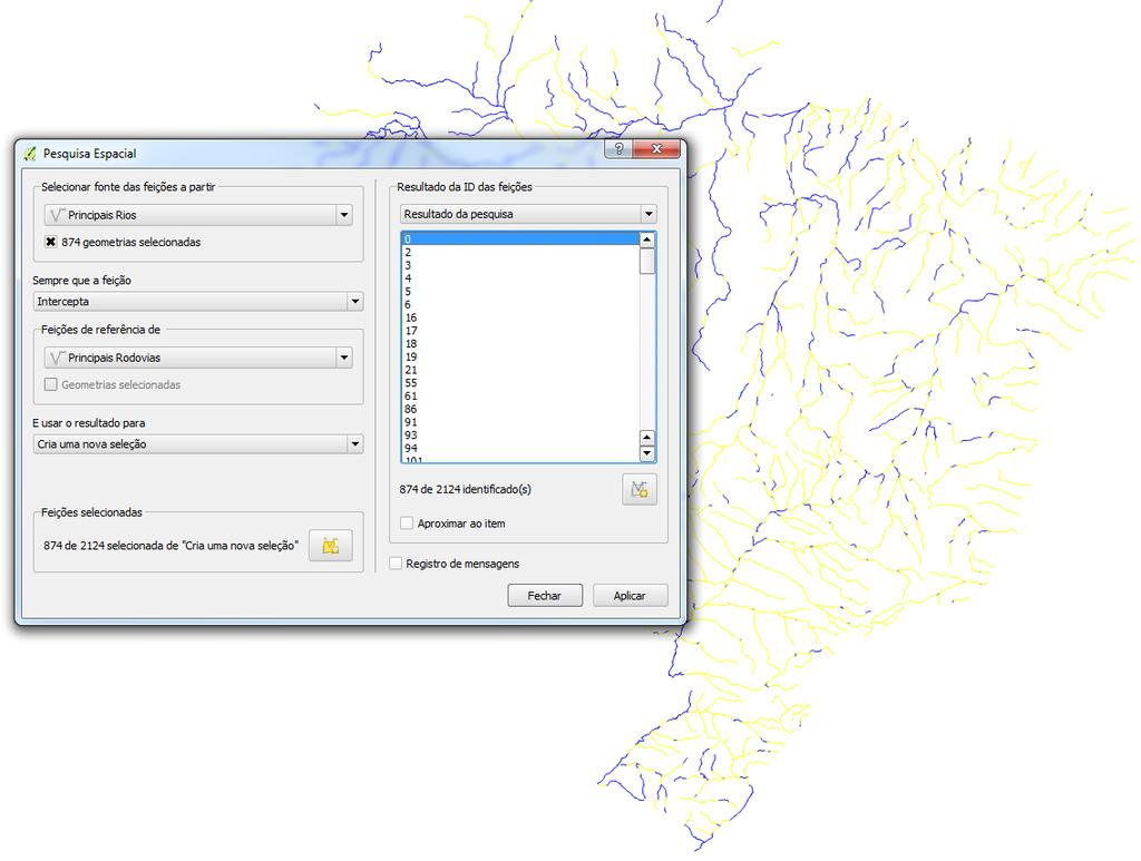 Para salvar as feições selecionadas em um novo shapefile,