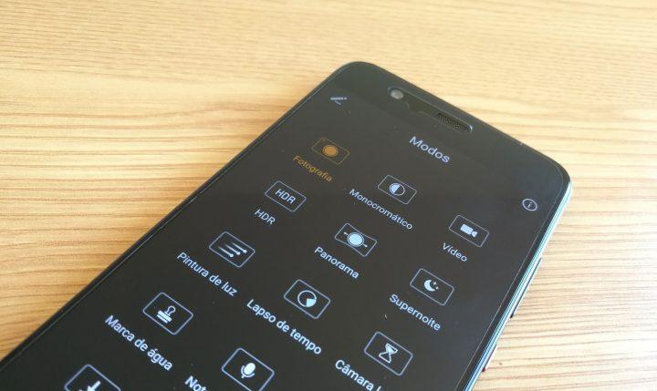 O software da câmara é também ele muito idêntico ao do Mate 9, com a presença de diversos modos de fotografia, filtros e opções manuais.