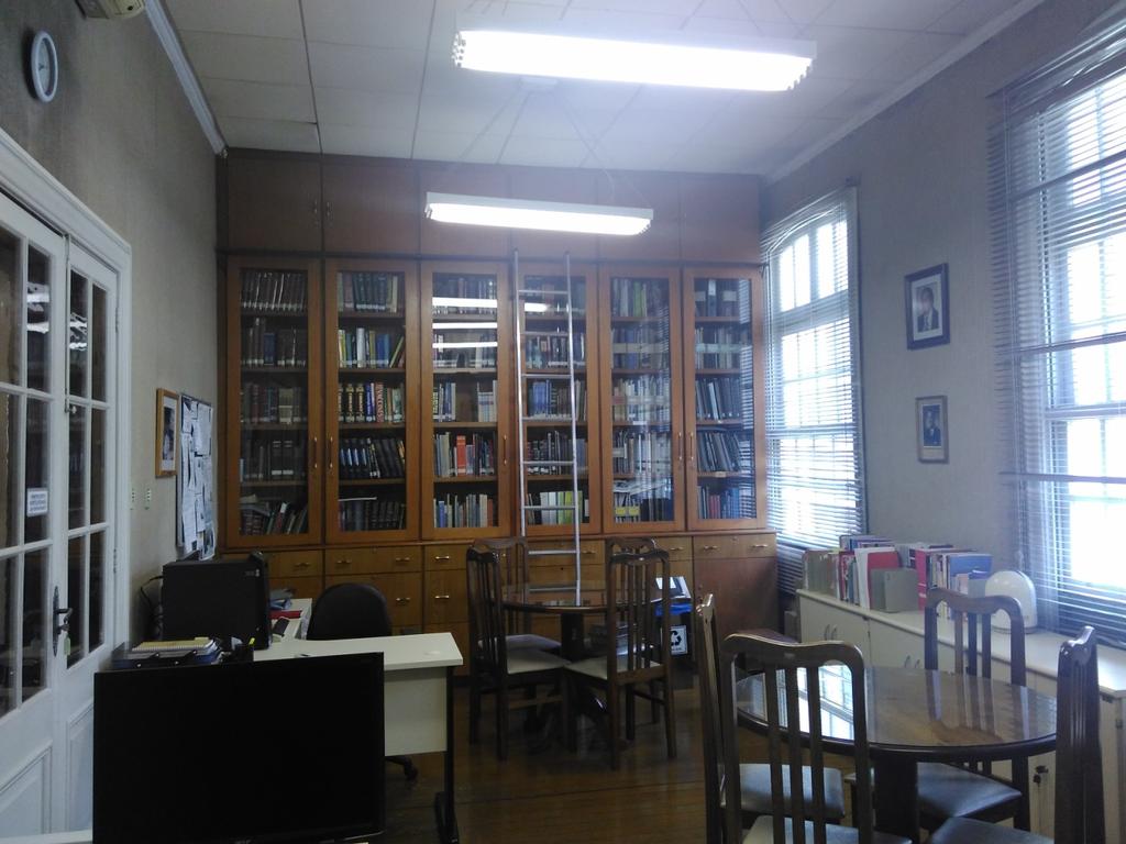 Biblioteca Dr.