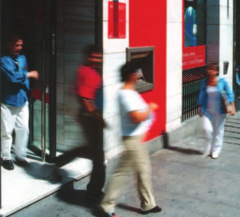O Santander e os seus Clientes Dependência International Express, Madri No ano de 2002, contabilizaram-se 139 reclamações de clientes de entidades do Grupo, levadas à matriz.