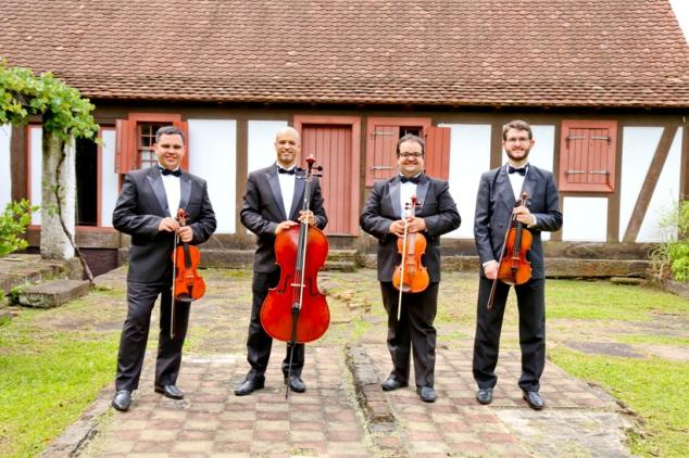 Ficha técnica Músicos Rael Gobatto, violino I David Garcia, violino II Cassiano Rocha, viola
