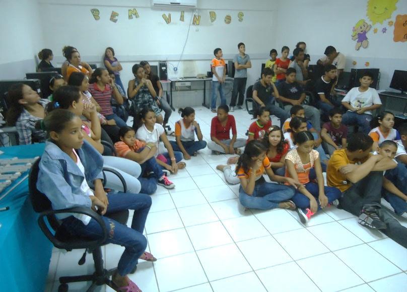 Ainda no mesmo município, porém no distrito de Parada, na Escola de Ensino Fundamental Poetisa Abigail Sampaio, a palestra realizada contou com a participação dos alunos do 8º e 9º anos.