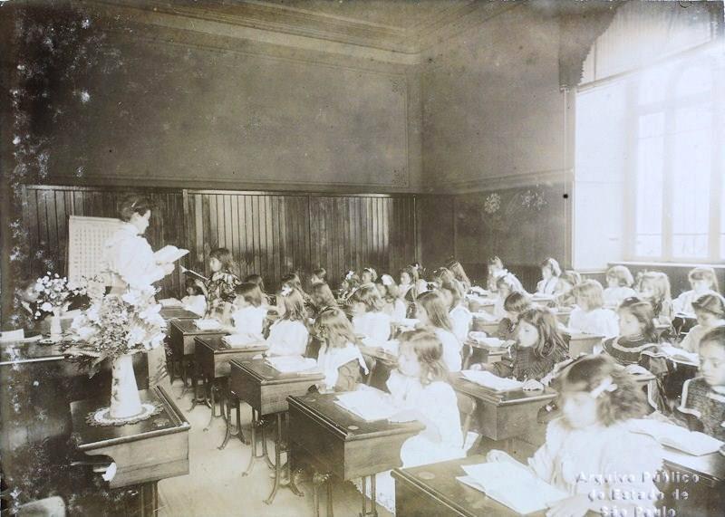 Lei nº 88, de 8 de setembro de 1892: institui a reforma geral da instrução