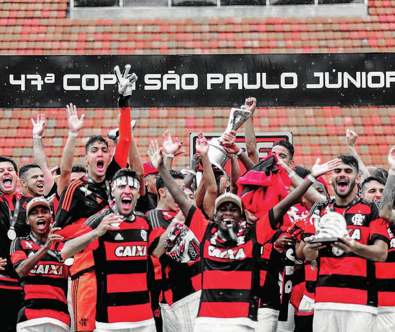 Futebol de Base Celeiro de novos campeões... e títulos! A filosofia do futebol de base do Flamengo é a formação de talentos.