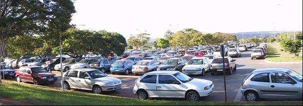 atribuído à distância admitida pelos usuários dos estacionamentos para caminhar do local estacionado até a entrada da instituição (Tabela 5.6). 5.3.