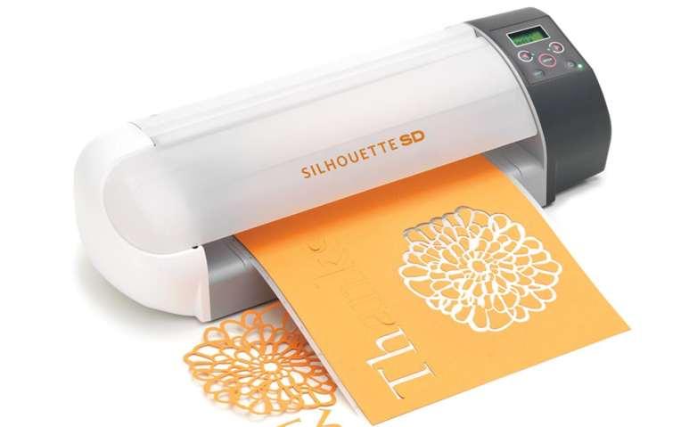 suporte@scapole.com.br Silhouette SD / Graphtec CC330L / Craft-Robo Recorte 09 - No plotter selecione "Load Media" pressione enter.