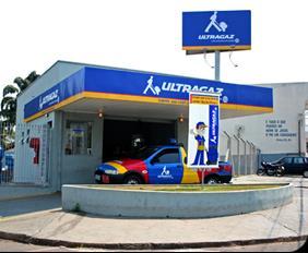 Ultragaz A Ultragaz é pioneira na distribuição de gás Liquefeito de petróleo (Gás LP, também conhecido como gás de cozinha) no Brasil.