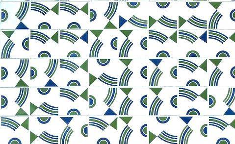 Fig.31 - Padrões de azulejos do IDA, onde Bulcão utiliza as cores da UnB Fonte: foto e edição por Camila Xavier, 2013 As formas curvas e as cores lembram o próprio símbolo da UnB, criado pelo
