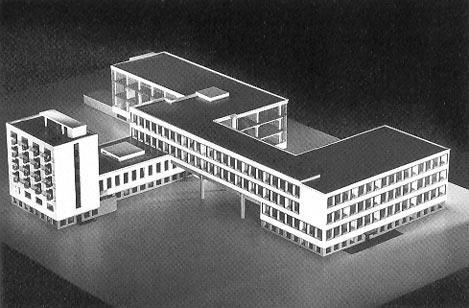 A libertação da arquitetura do caos decorativo, a ênfase nas funções de suas partes estruturais, a busca de uma solução concisa e econômica, é apenas o lado material do processo criativo do qual