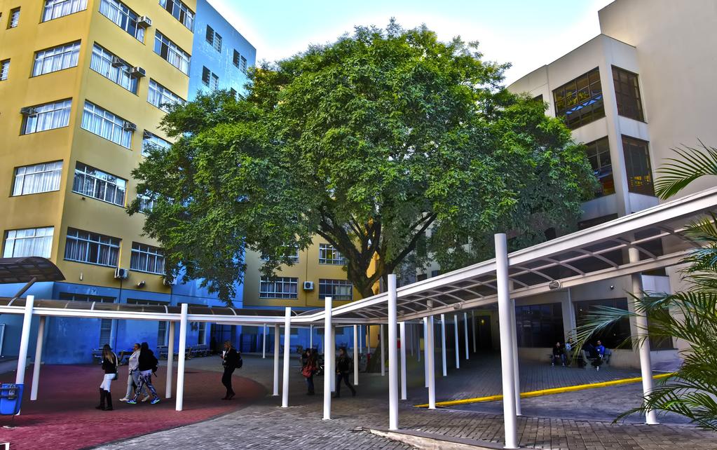 - 2º andar: Laboratório de Ensino Prático das Engenharias Subsolo: Cantina Mark Braunstein Coordenação do Curso de Engenharia Química Coordenação do Curso Física Médica Sala de Convenções CONJUNTO