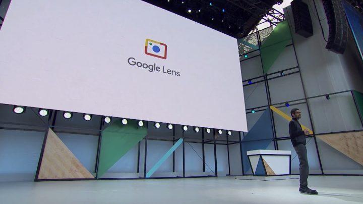 Google Lens O CEO da Google apresentou o Google Lens, um "conjunto de capacidades de computação baseadas na visão.